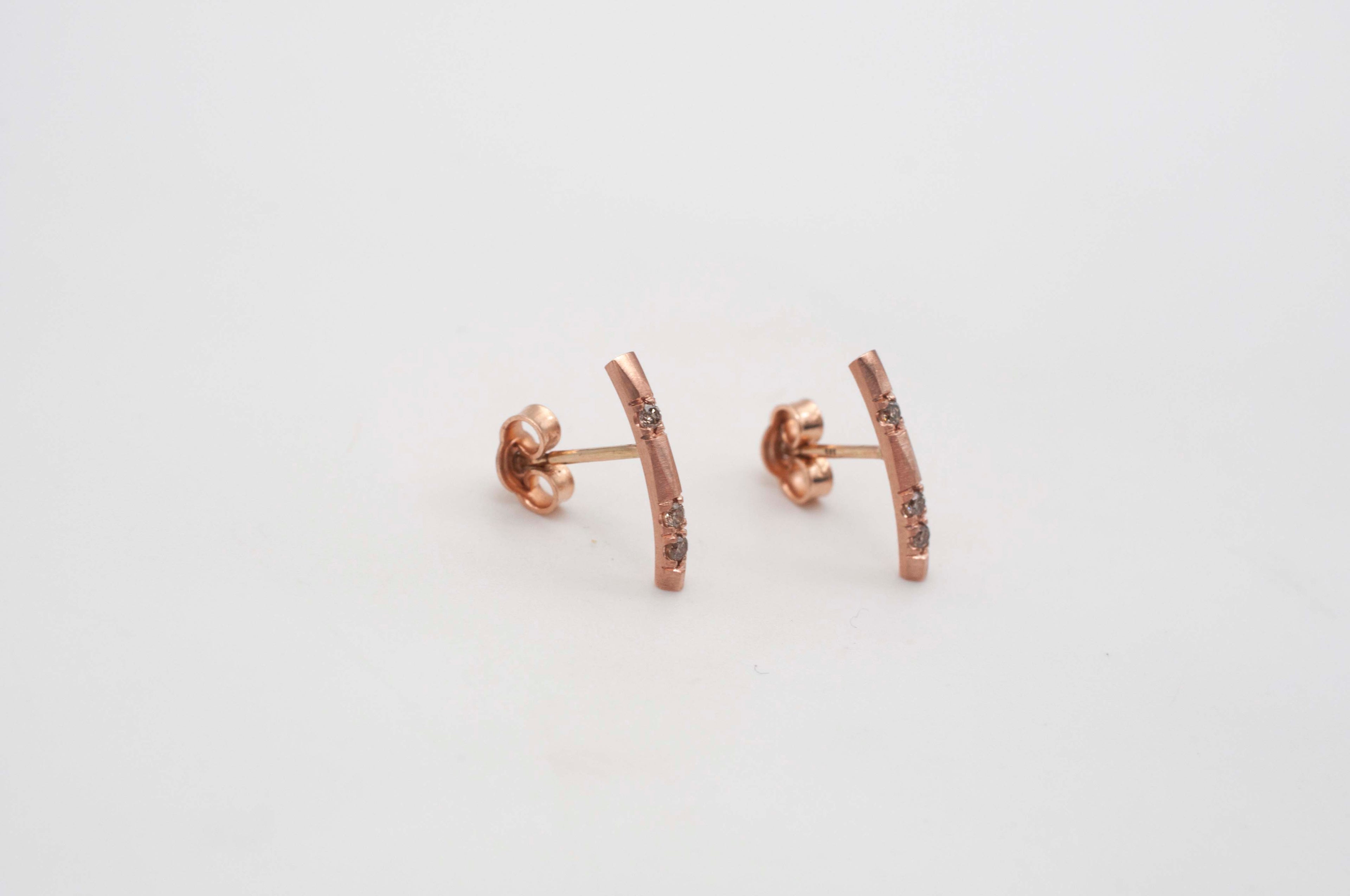 geometric rocks - Ohrstecker mit braunen Diamanten image 1