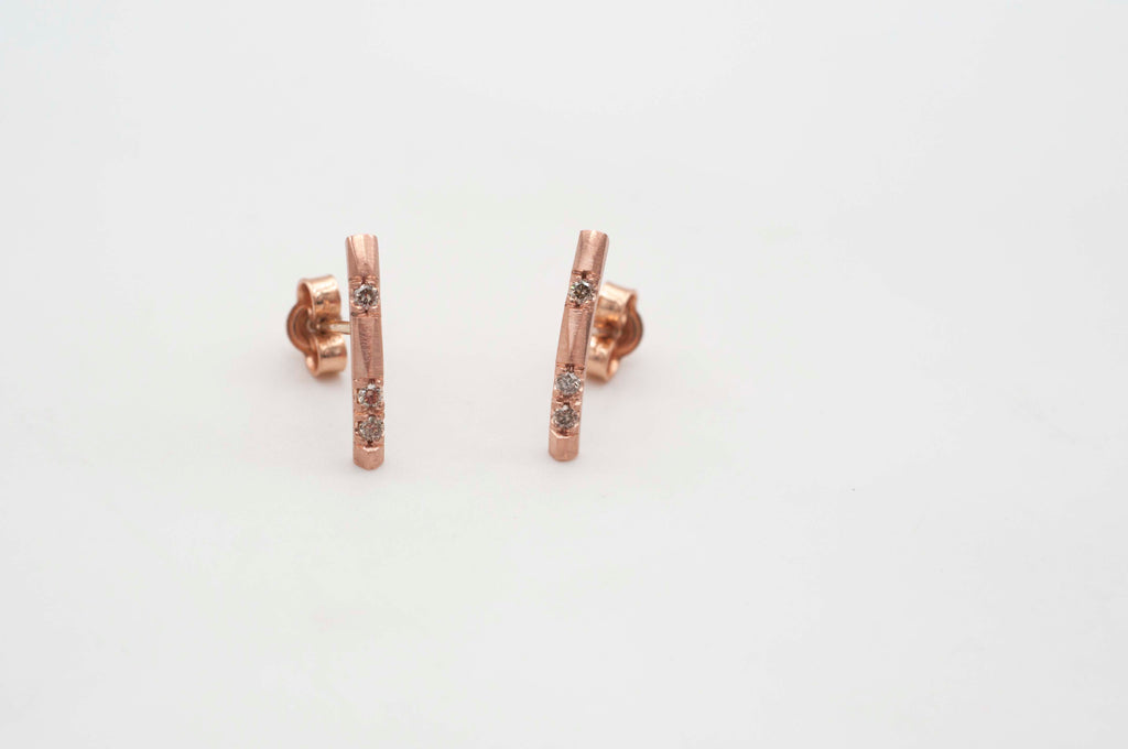 geometric rocks - Ohrstecker mit braunen Diamanten image 3