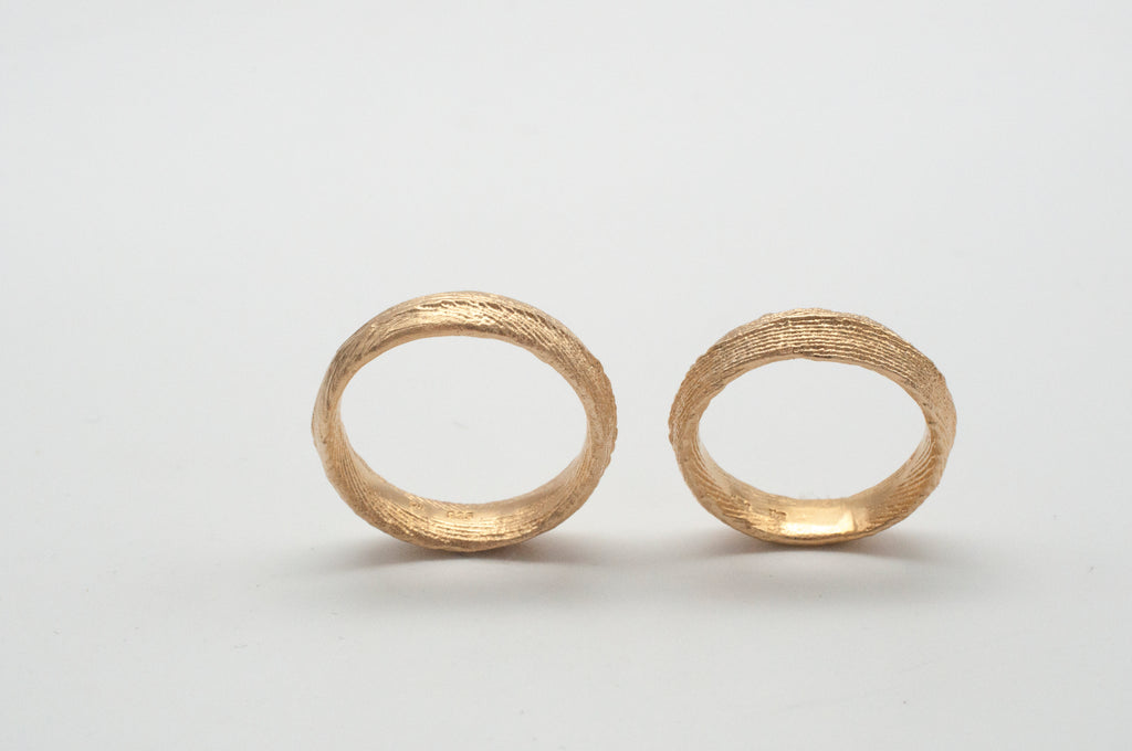 Eheringe - Ossa Sepia aus recyceltem Gold image 2