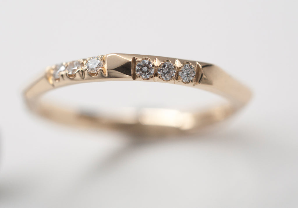 Eheringe Geometric Rock aus recyceltem Gold und Tantal image 6