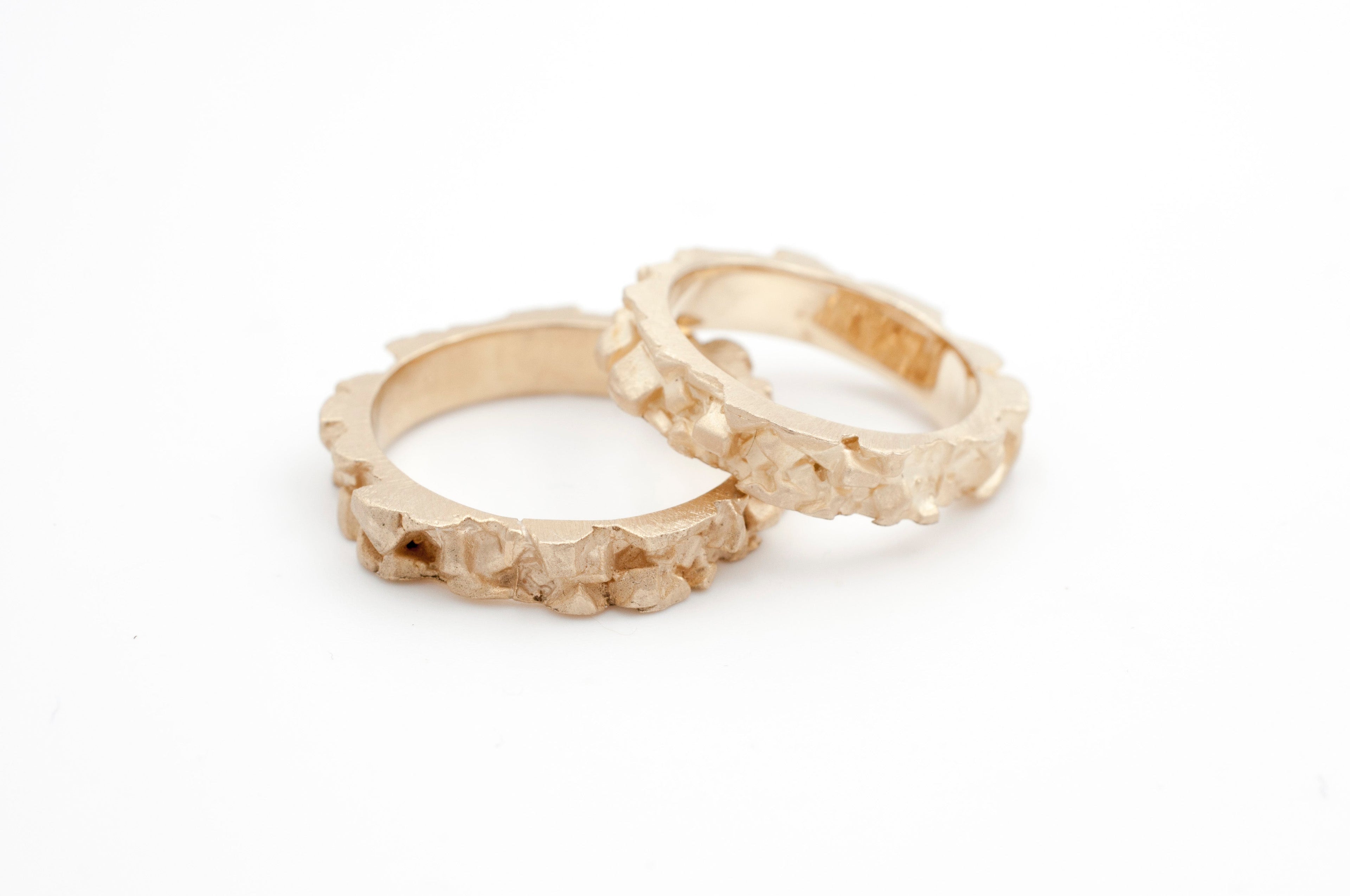 Eheringe - Mineral aus recyceltem Gold image 0