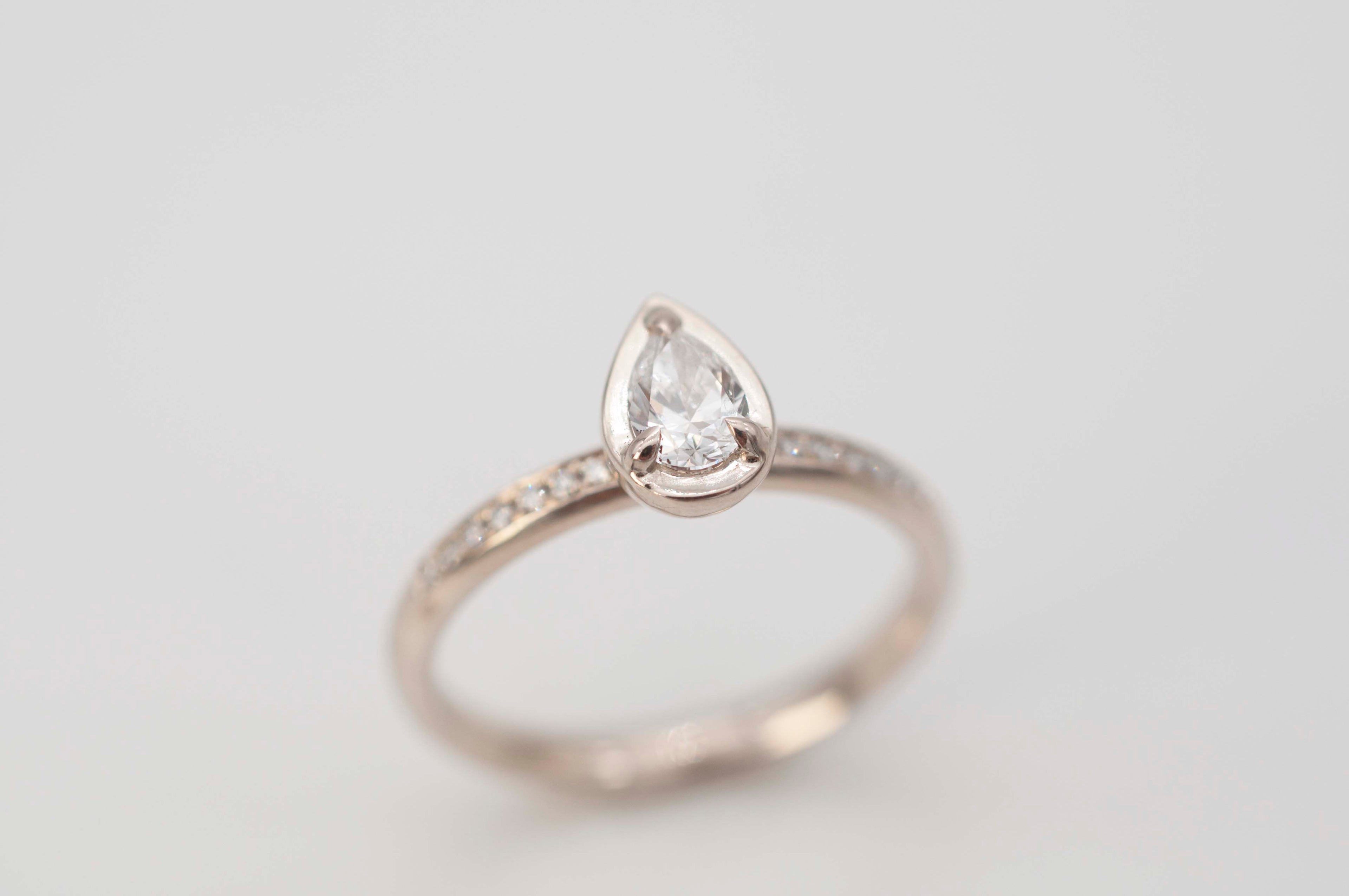 Verlobungsring - Pear image 0