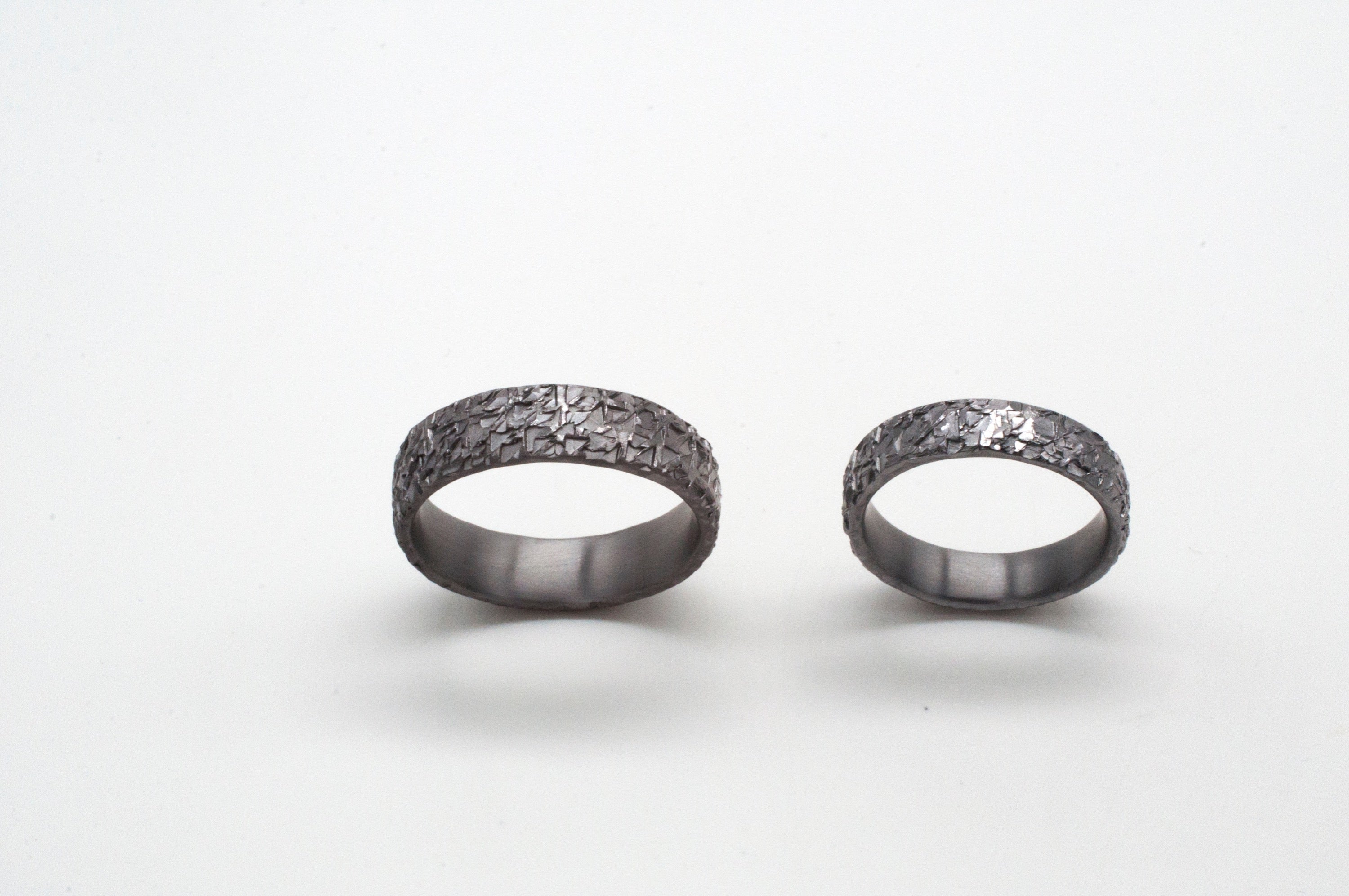 Tantal Eheringe - Kristallin image 0