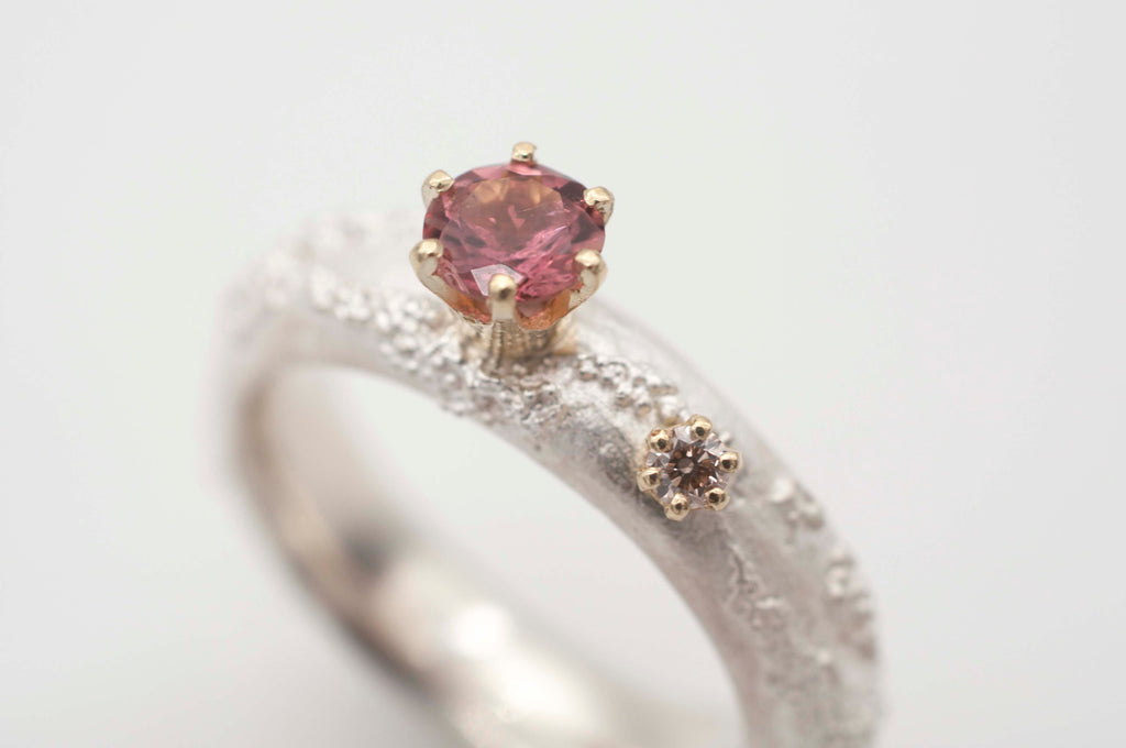 Weltenbummler - Ring - kleiner Prinz rosa und braun image 1