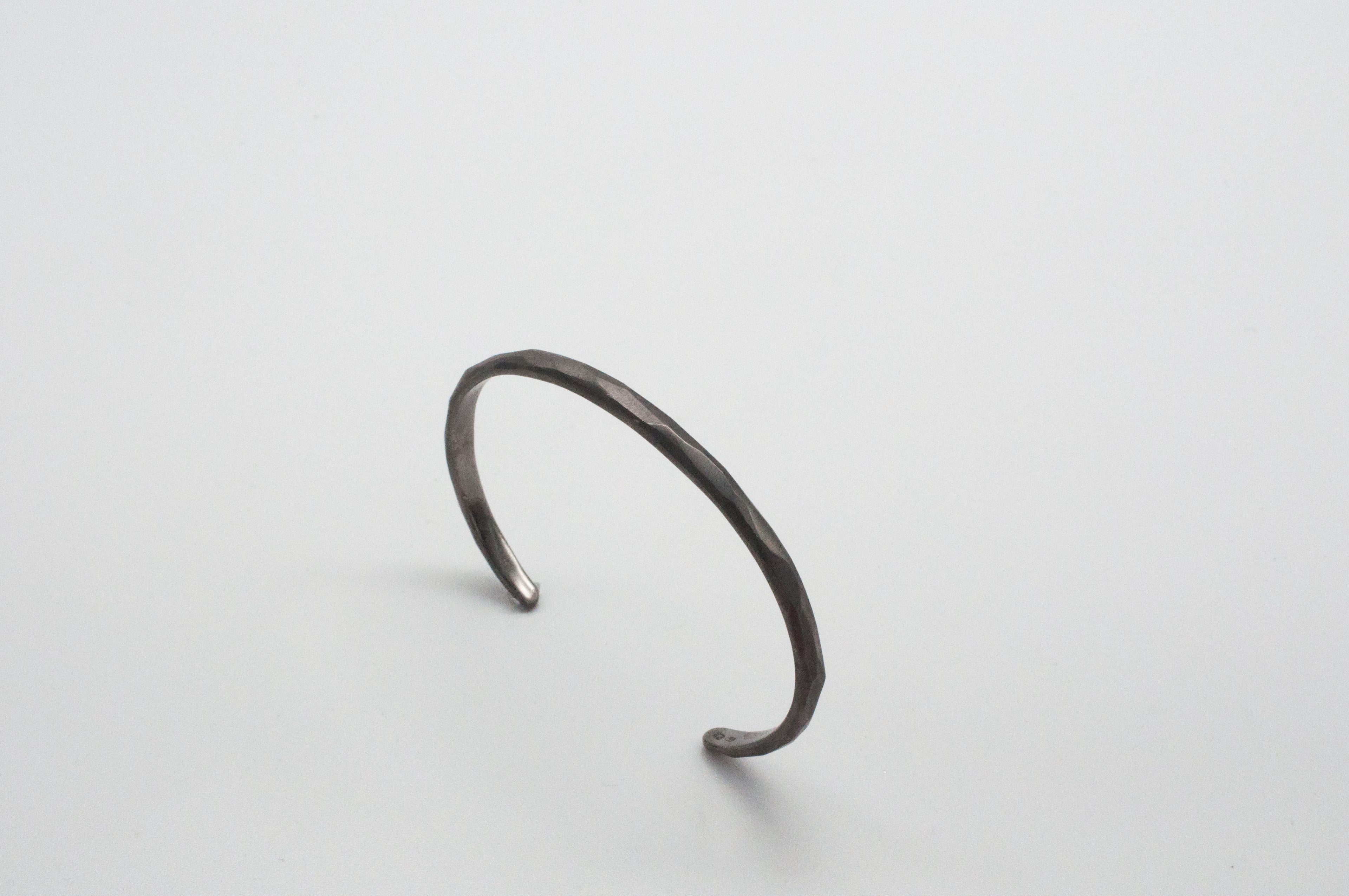 Armspange Geometric Rock dünn image 7