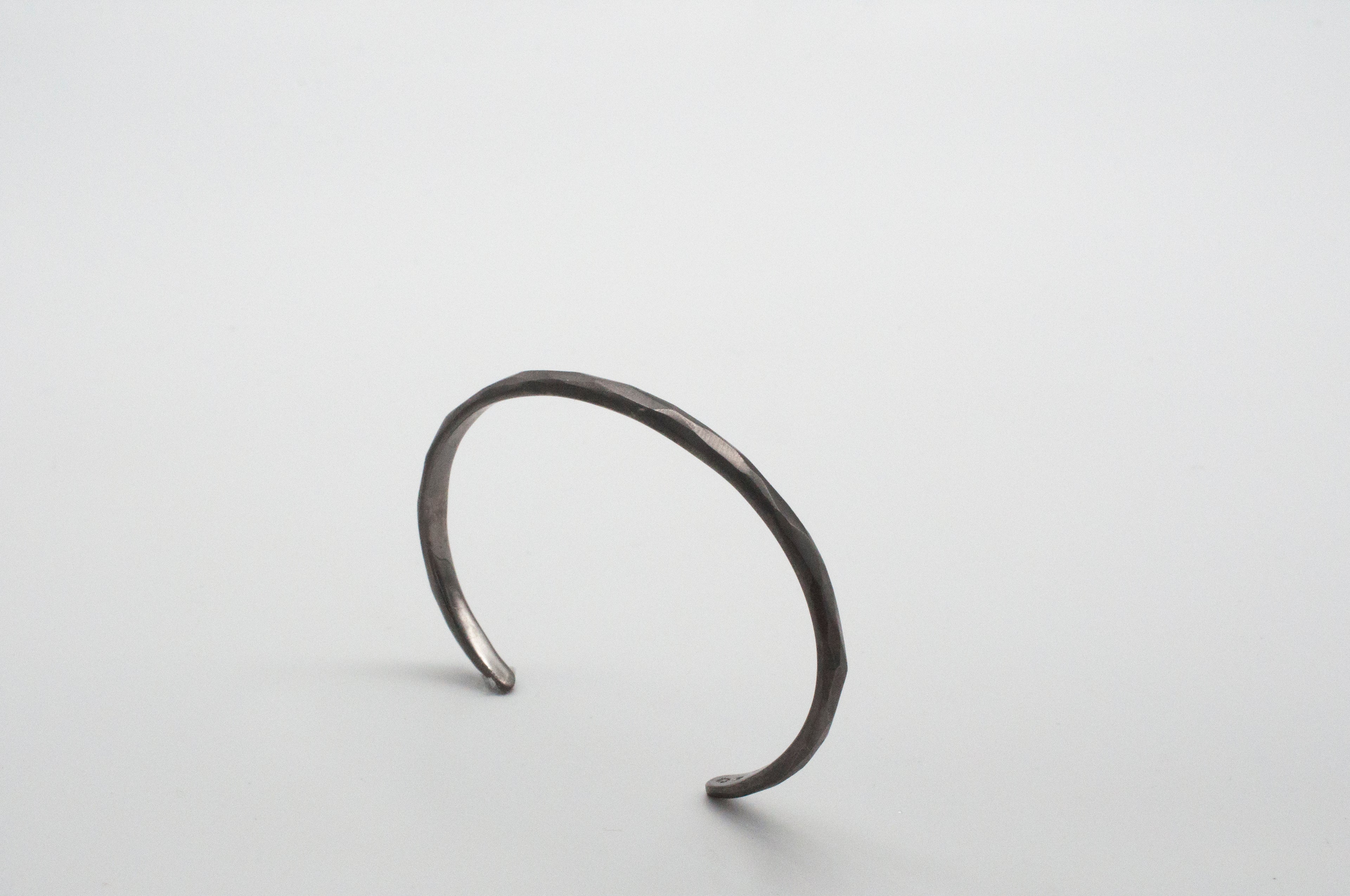 Armspange Geometric Rock dünn image 9