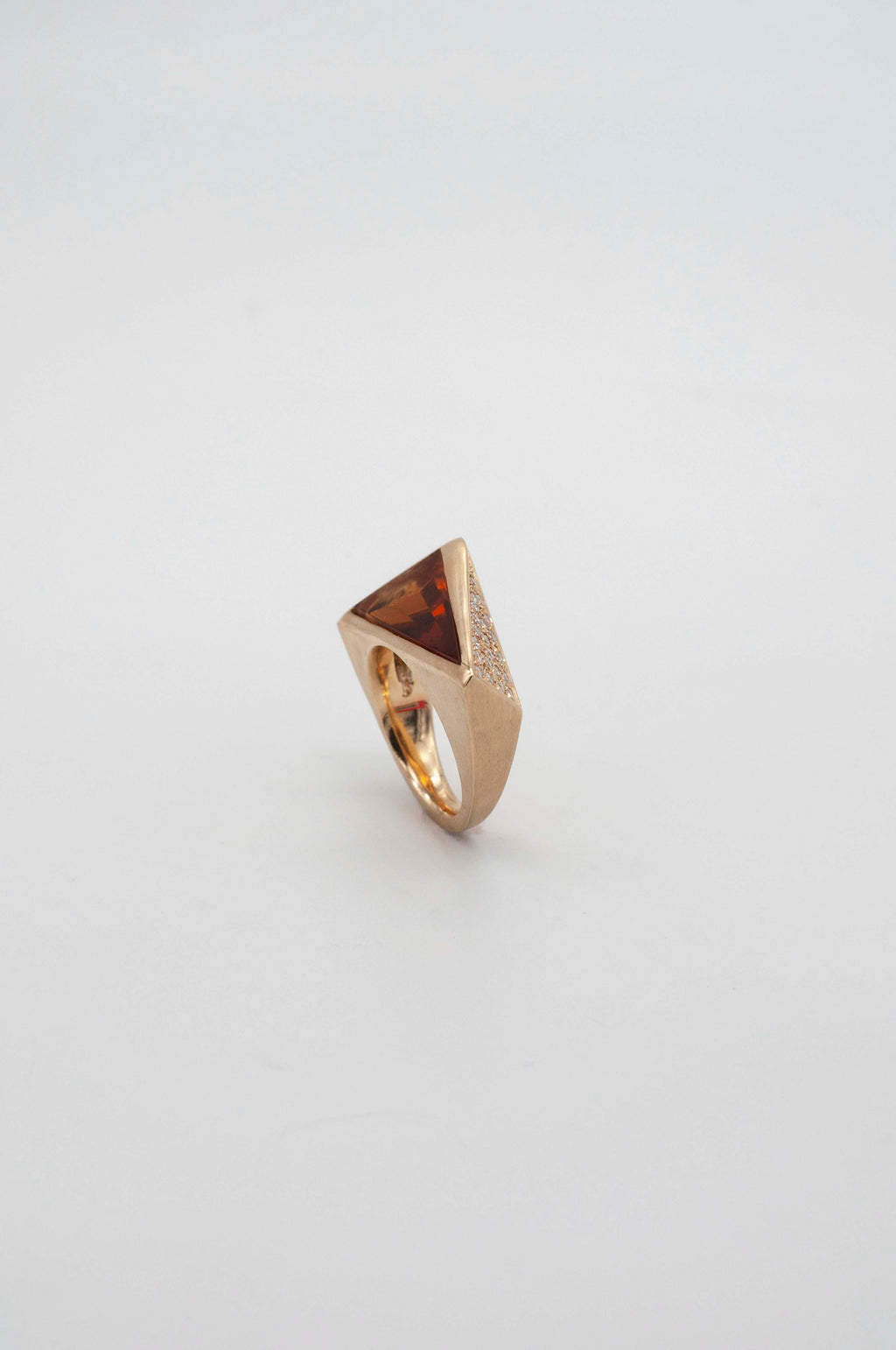 Ring - Edge