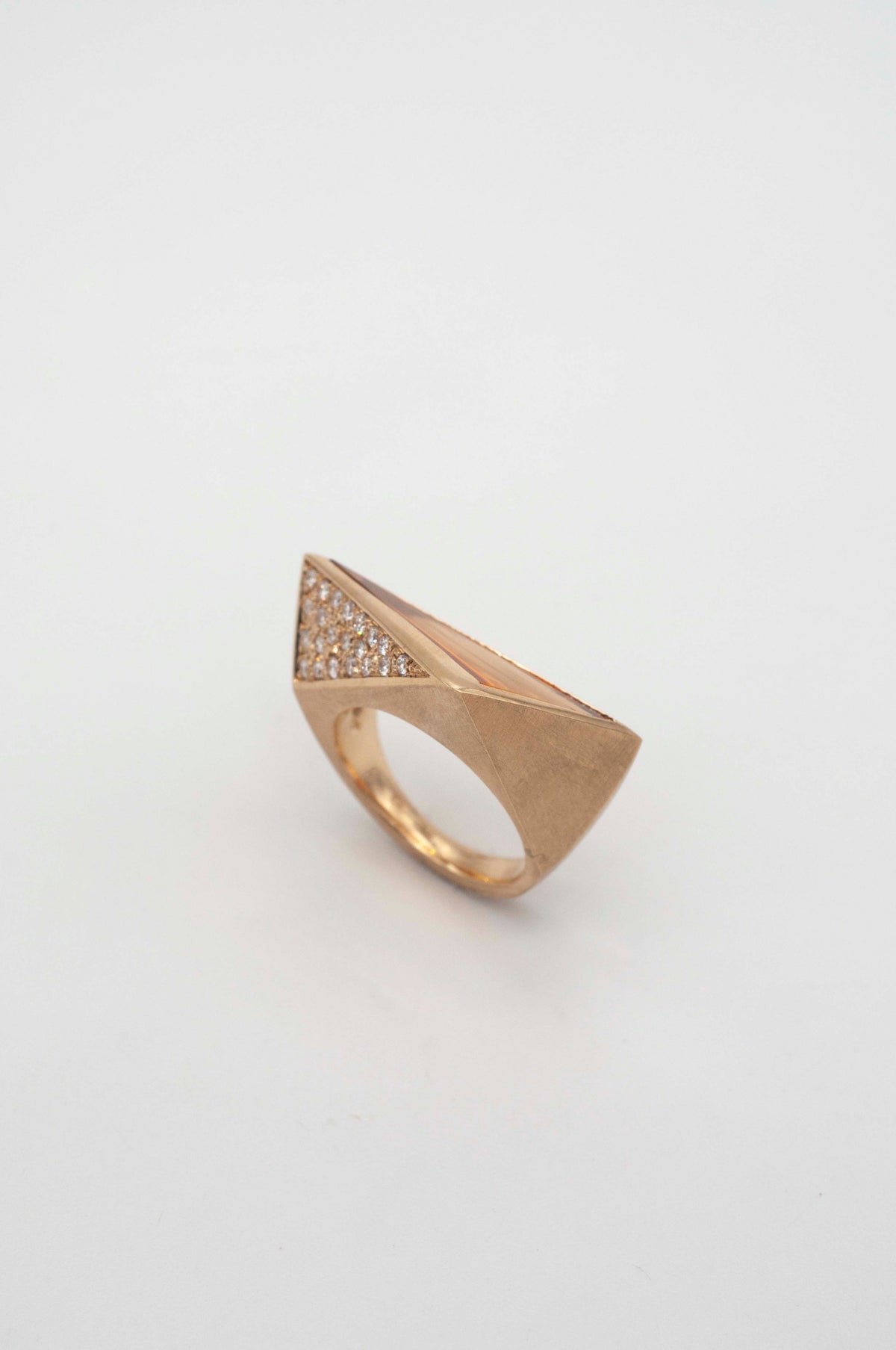 Ring - Edge
