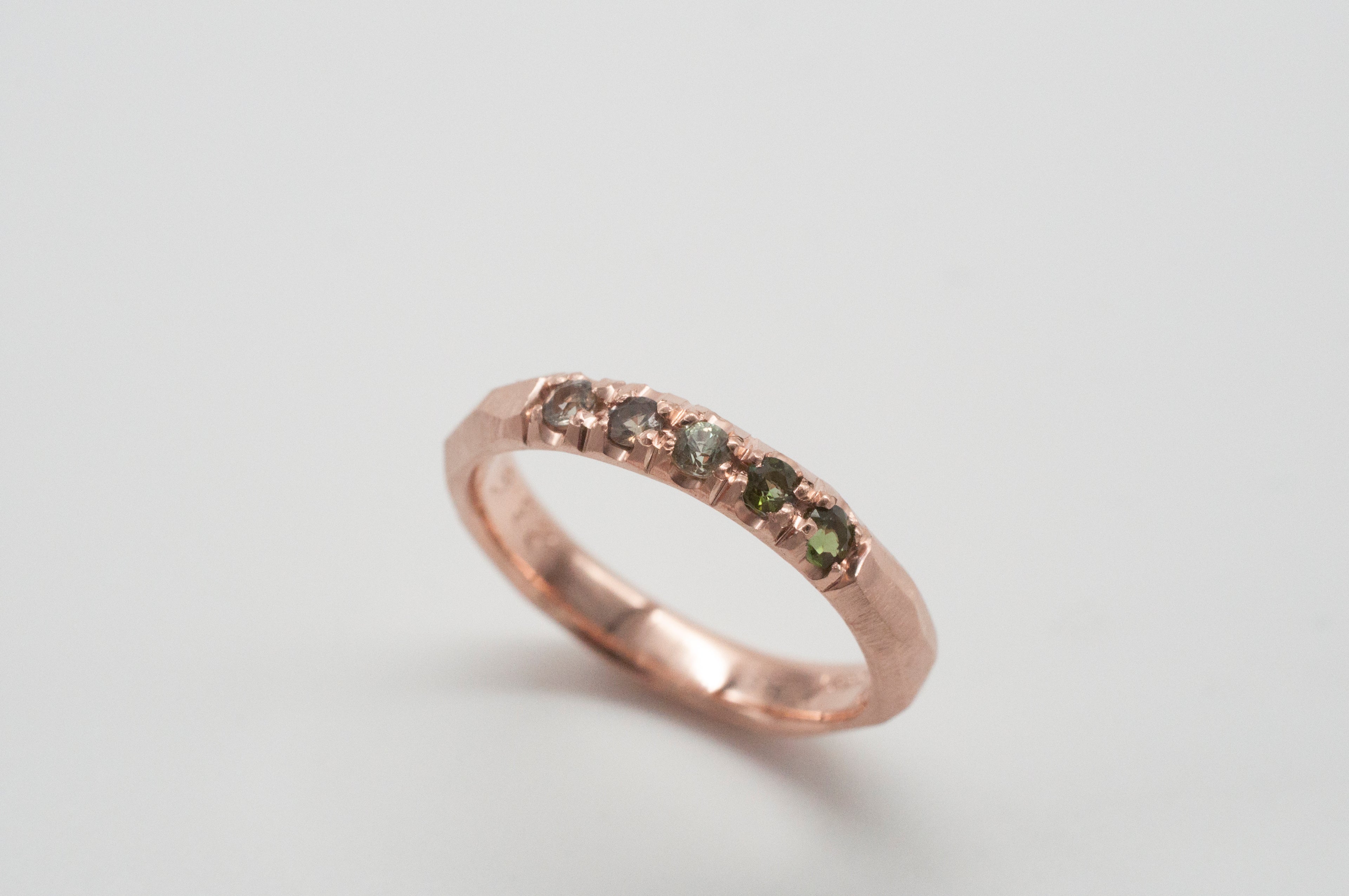 Eheringe - Geometric Rock mit Turmalinen