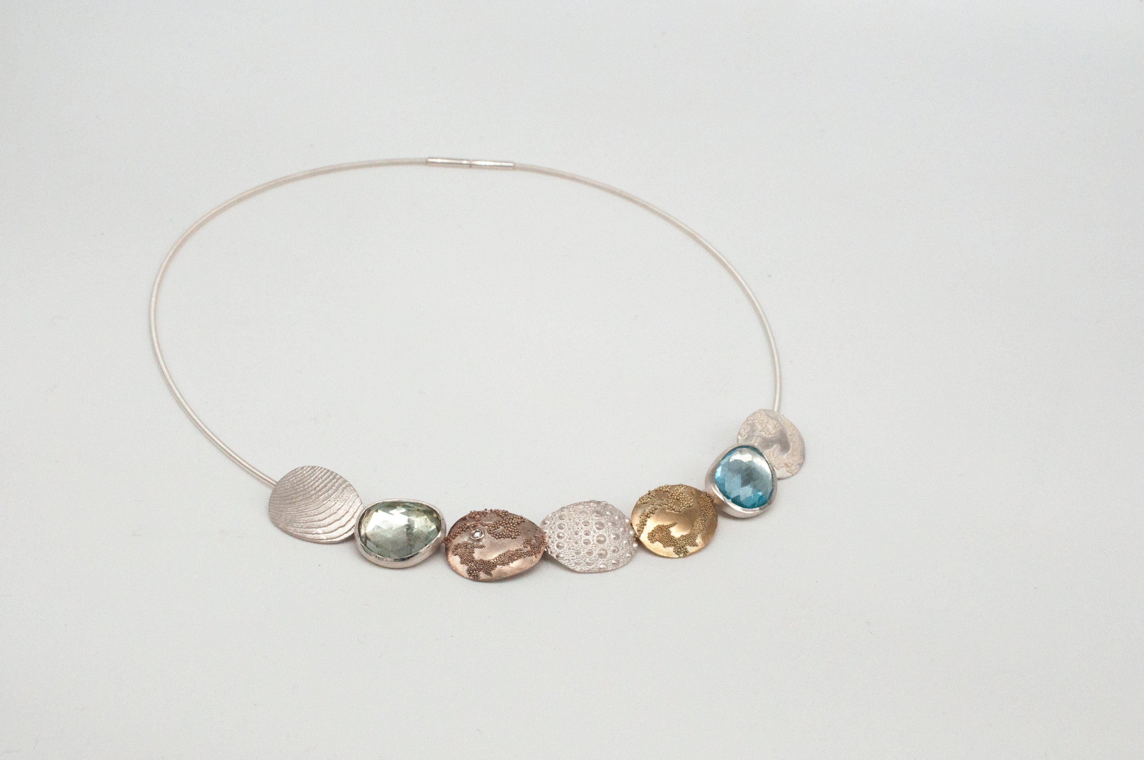 Collector's Chain Element Globetrotter