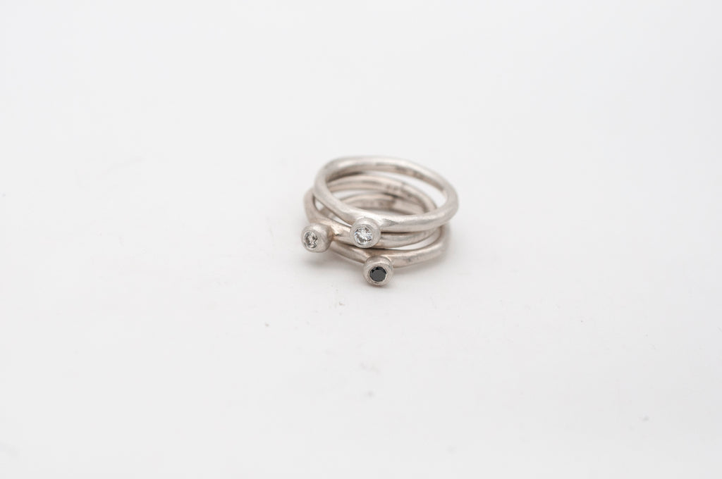 Ring Pebbles mit Diamant