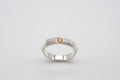Ring Geometric Rock mit Saphir