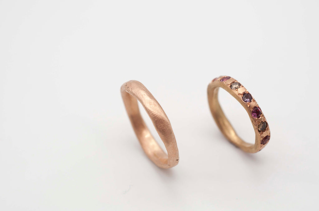 Wedding rings - fingerprint with gemstones
