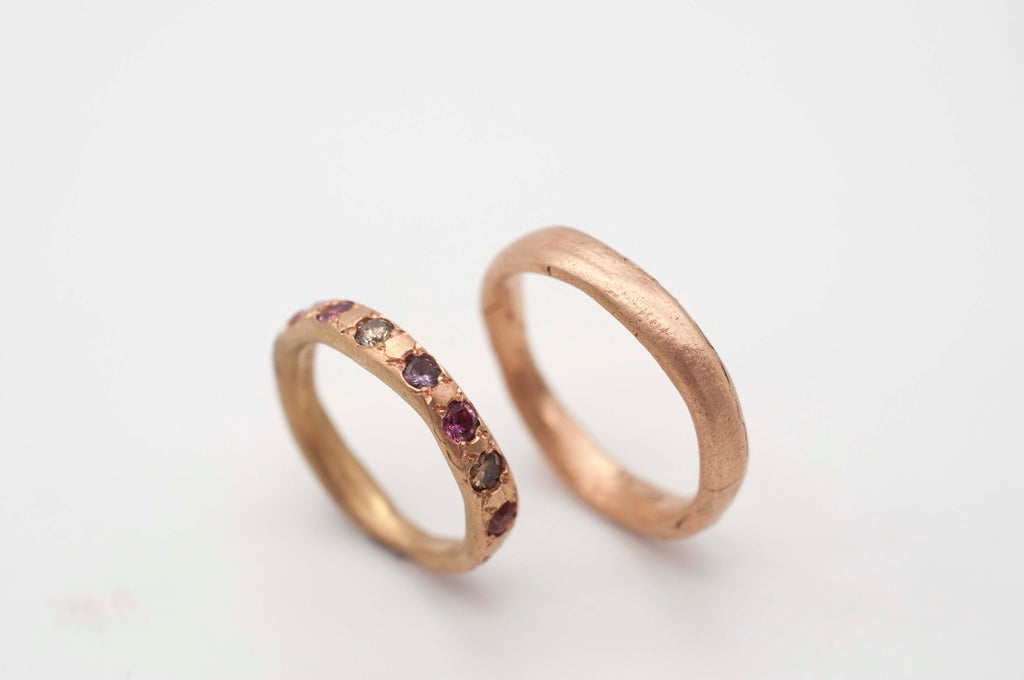 Wedding rings - fingerprint with gemstones