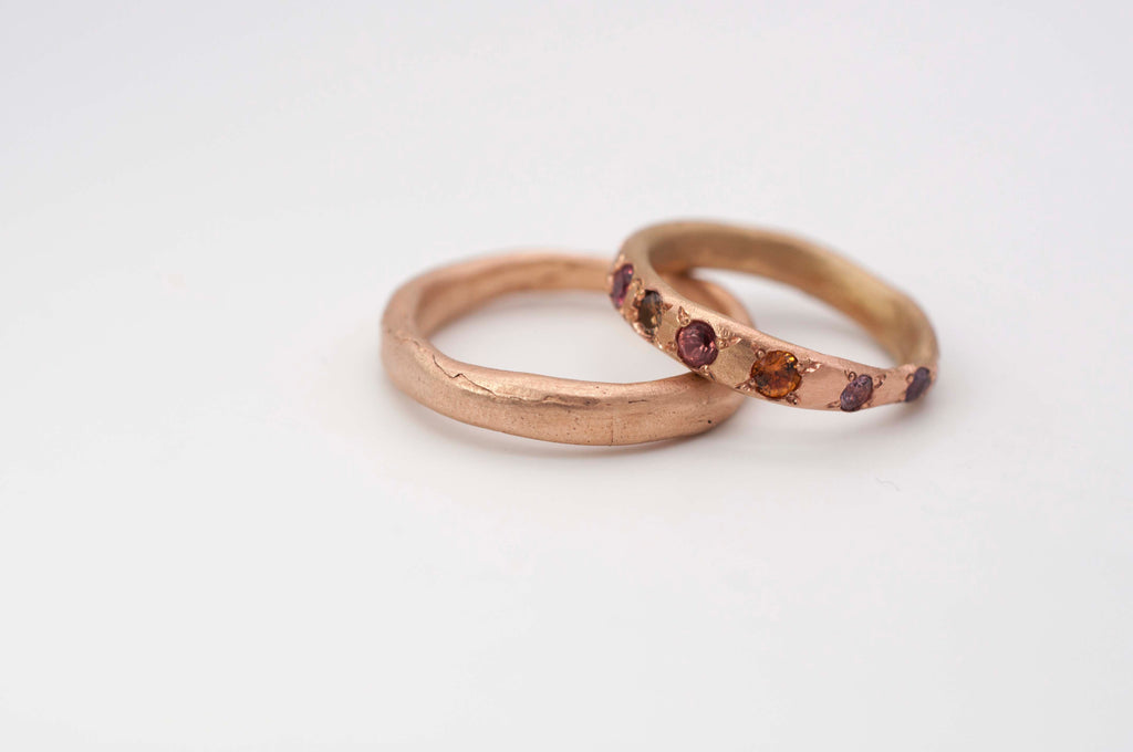 Wedding rings - fingerprint with gemstones