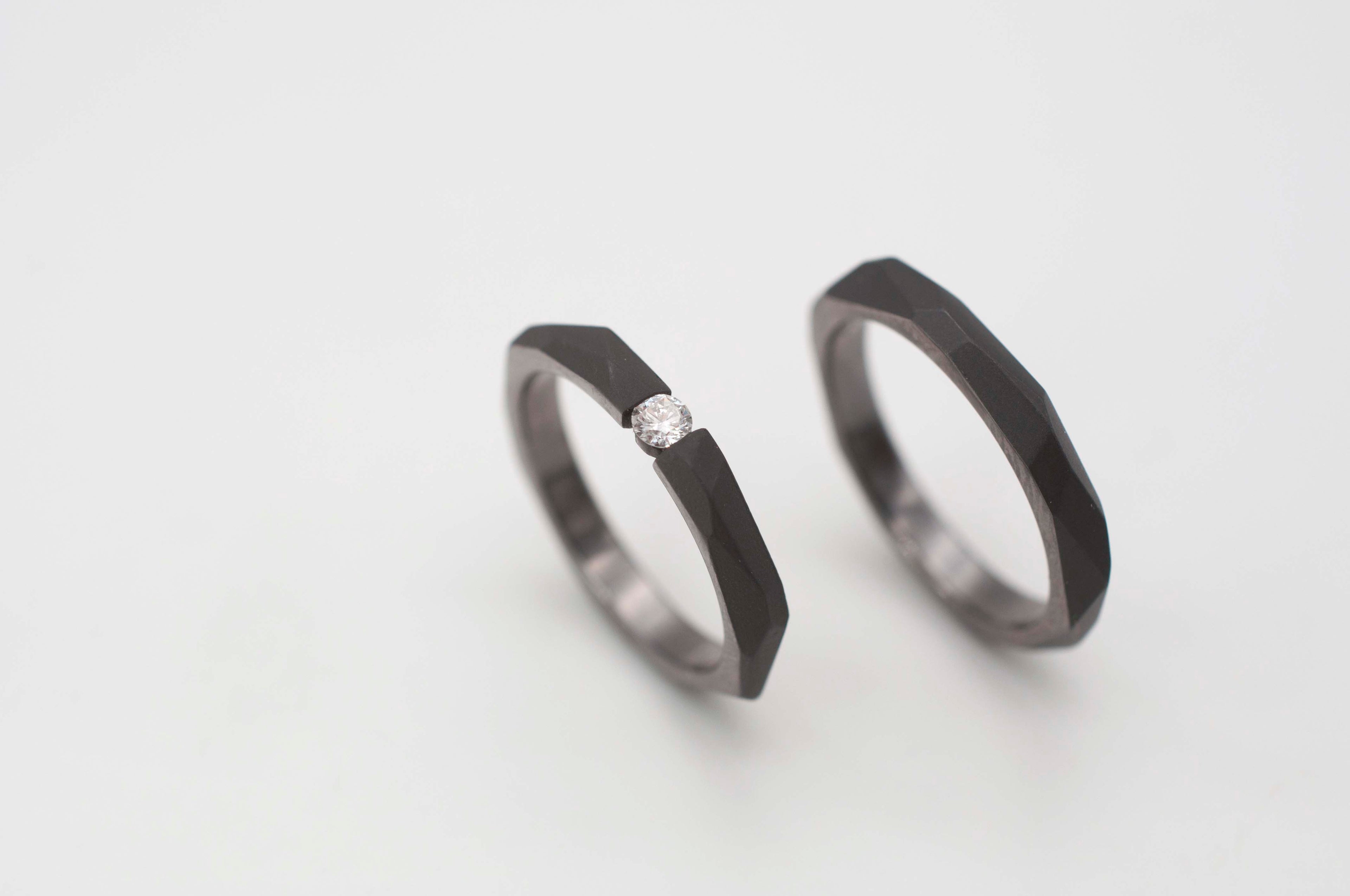 Eheringe Tantal - Gebirge mit Diamant