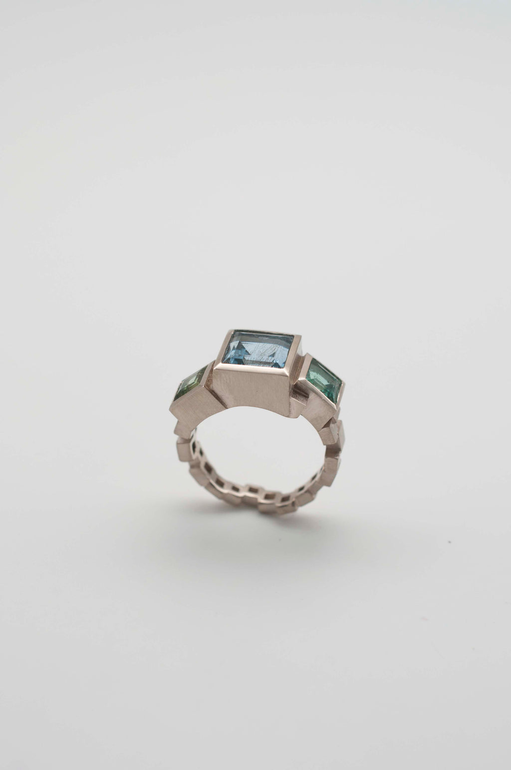 Ring - Skyline