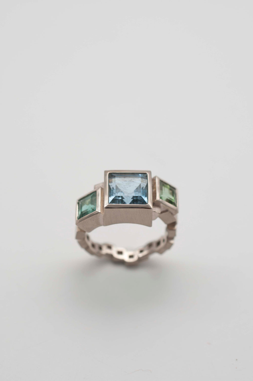 Ring - Skyline