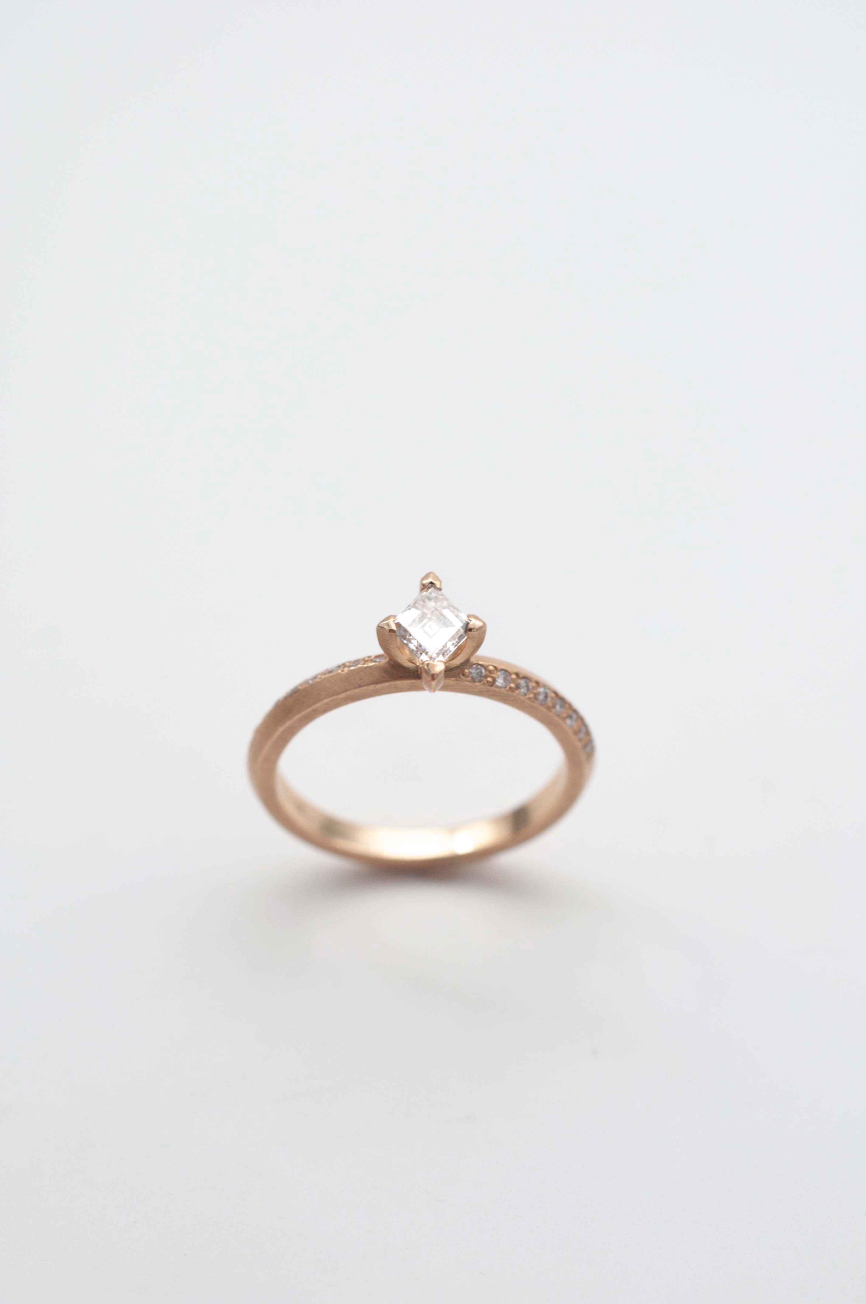 Solitaire Ring - Dragon
