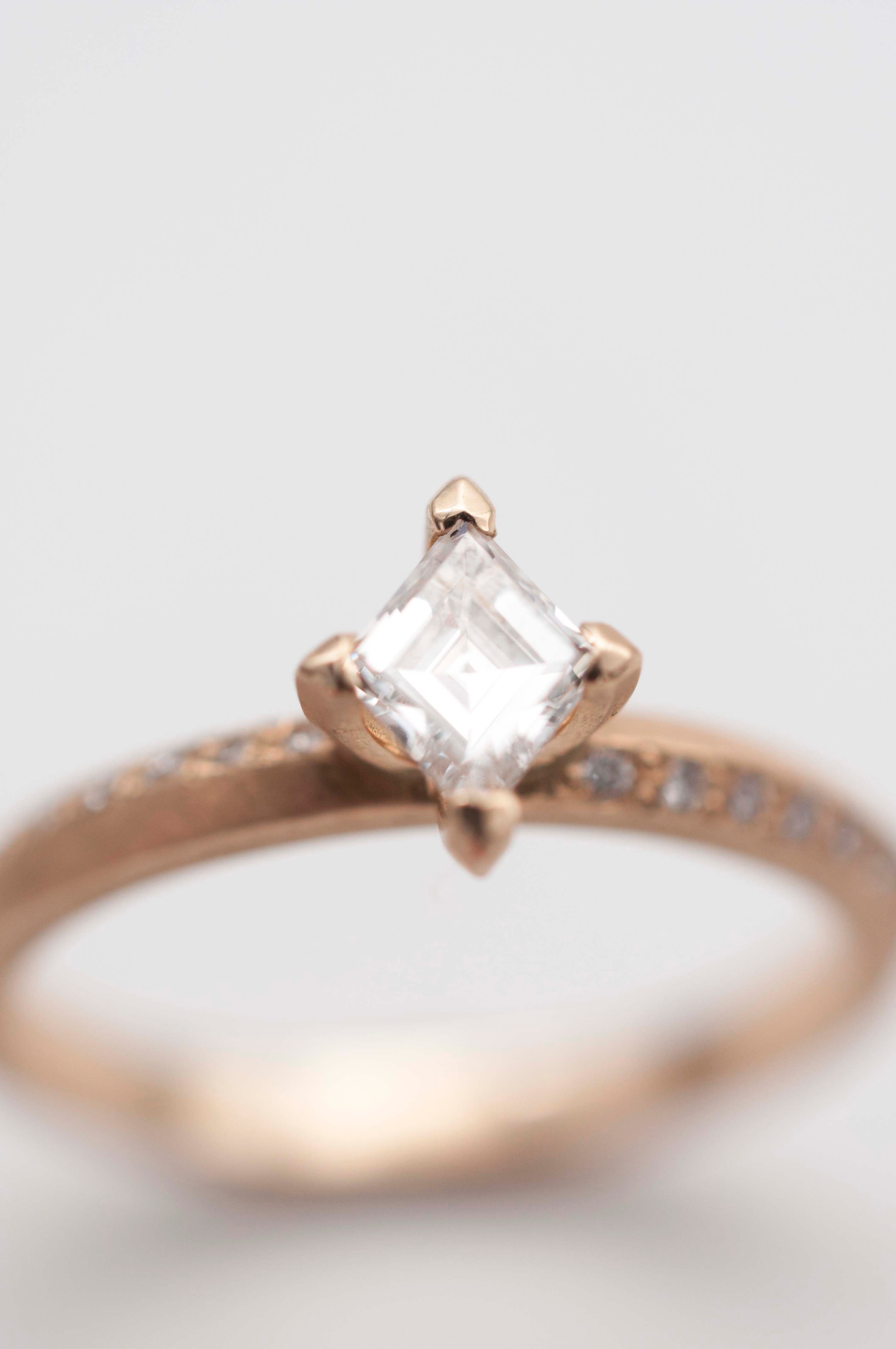 Solitaire Ring - Dragon