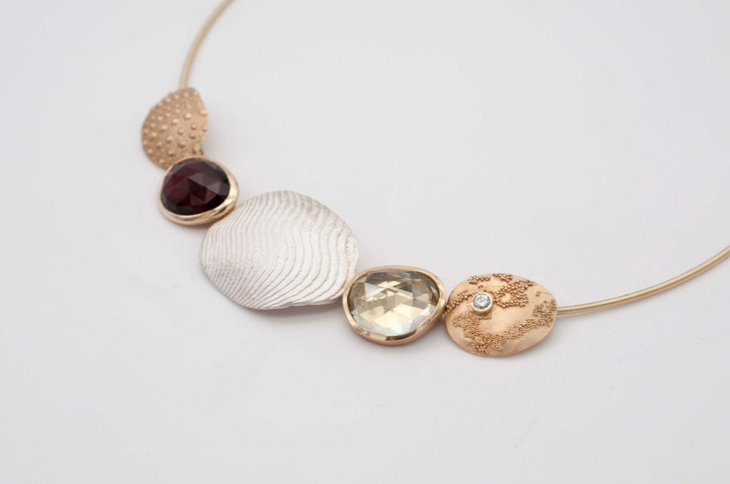 Collector's Chain Element Globetrotter