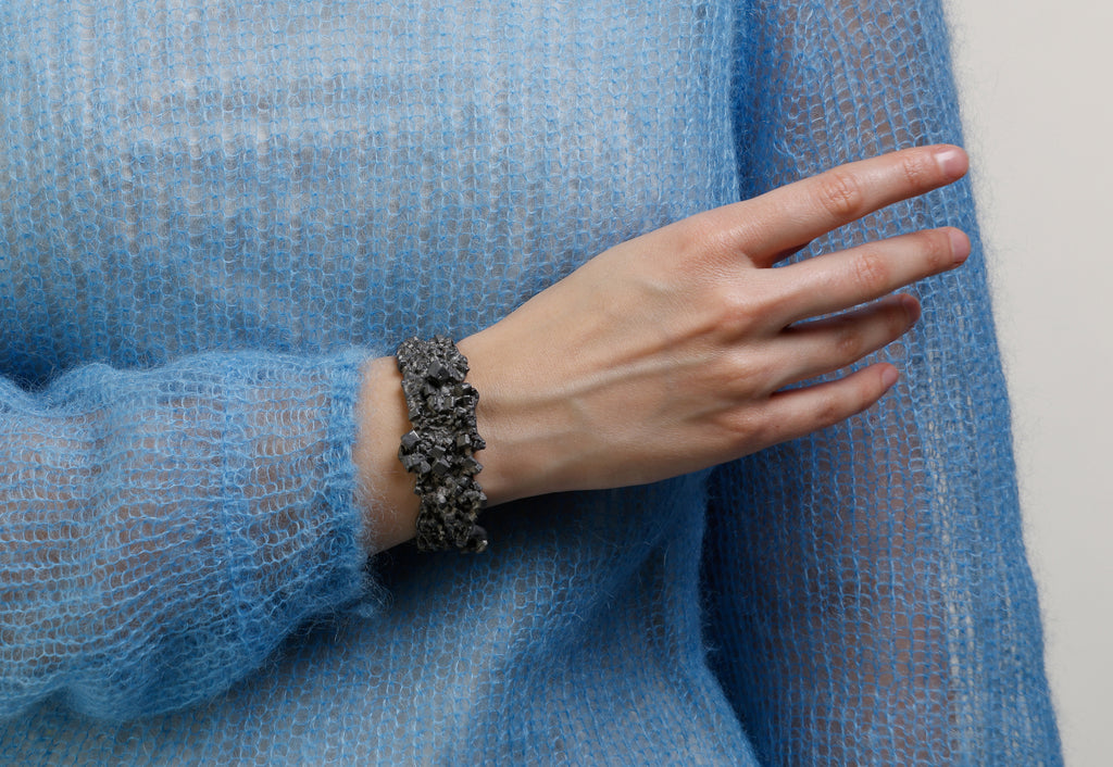 Armspange Mineral breit