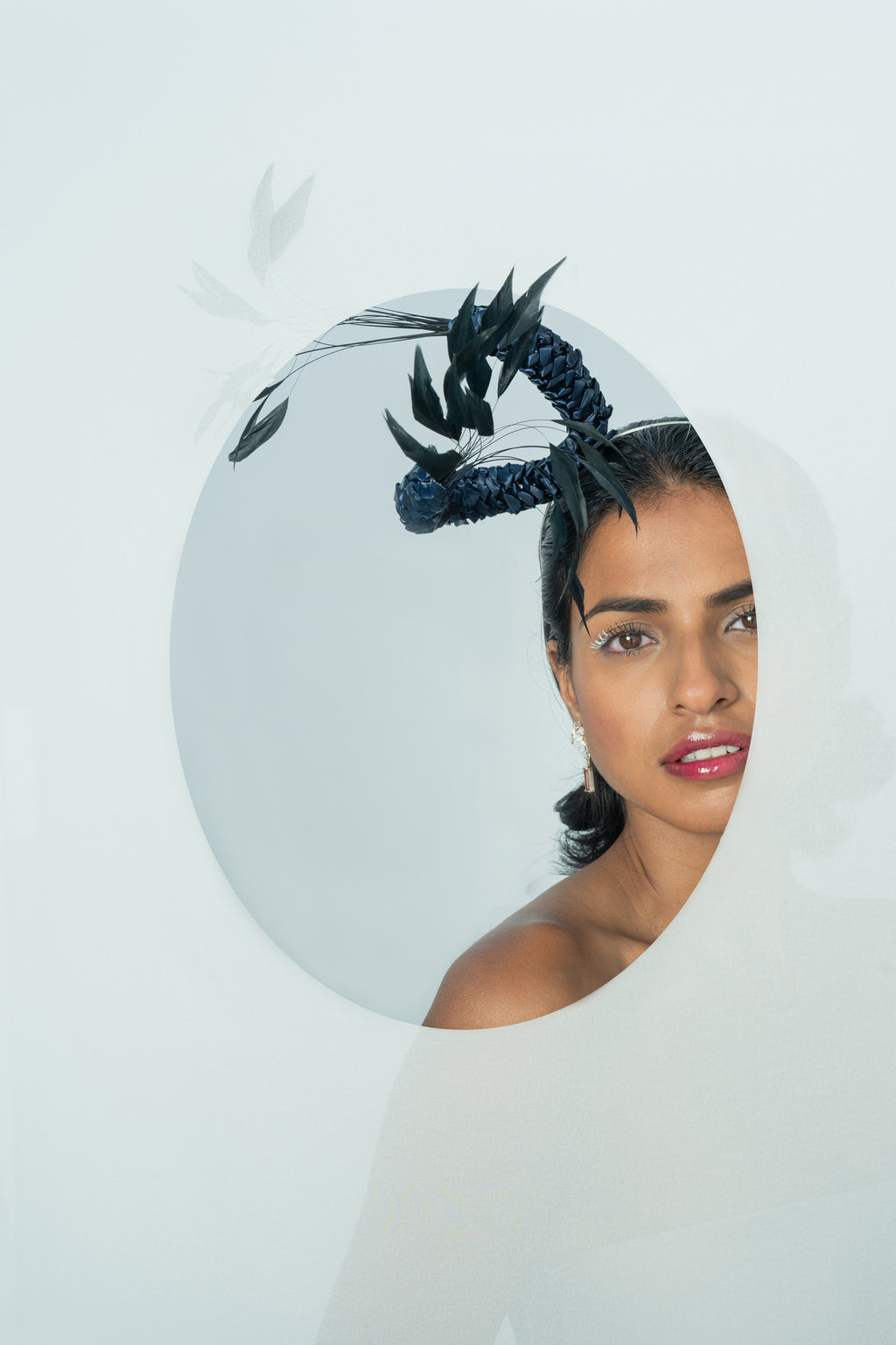 Fascinator - Ramiee image 1