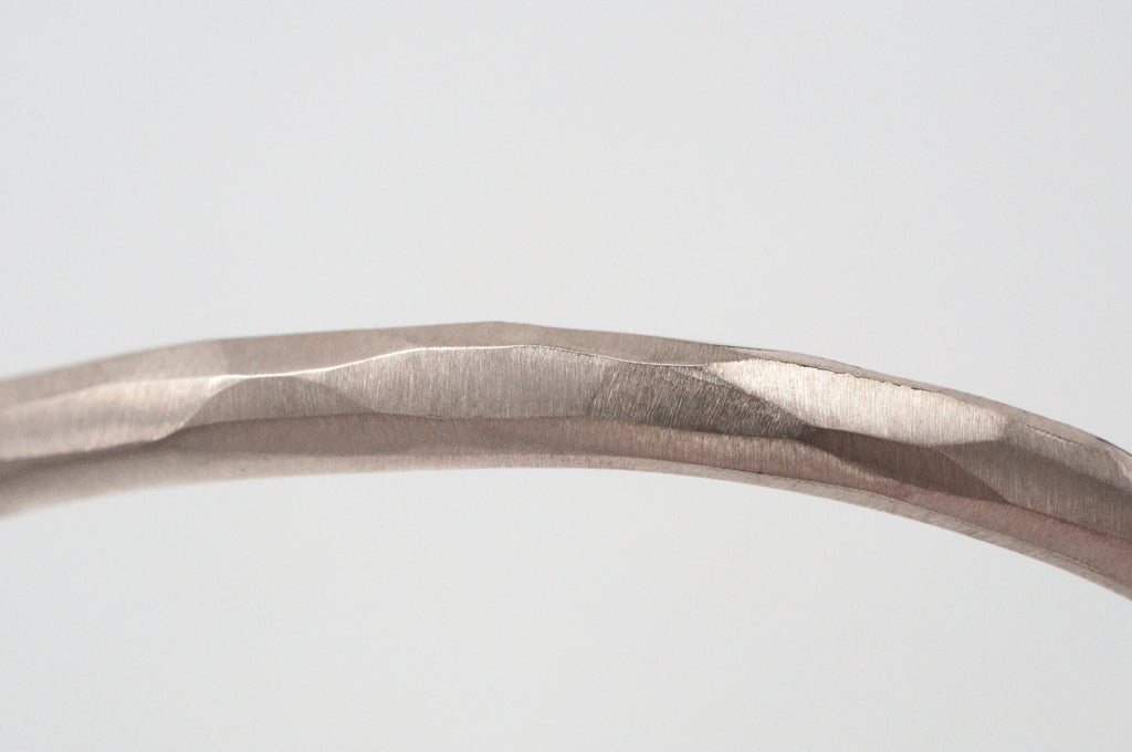 Armspange Geometric Rock dünn image 5