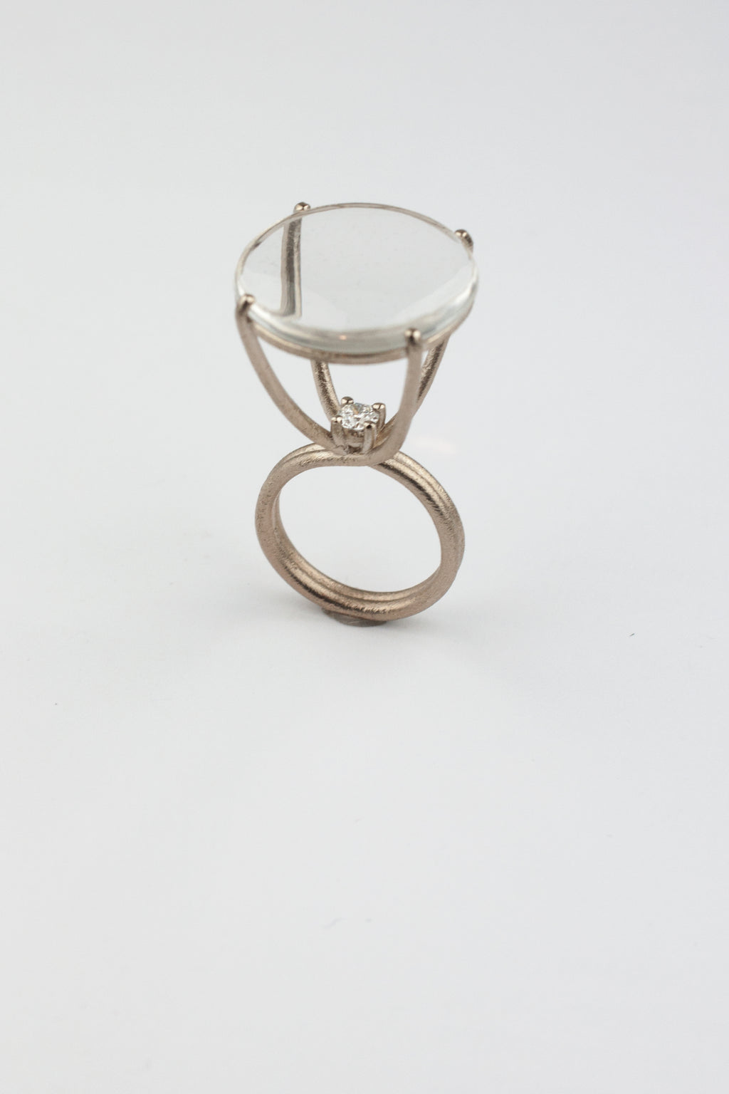 Ring Illusion image 5