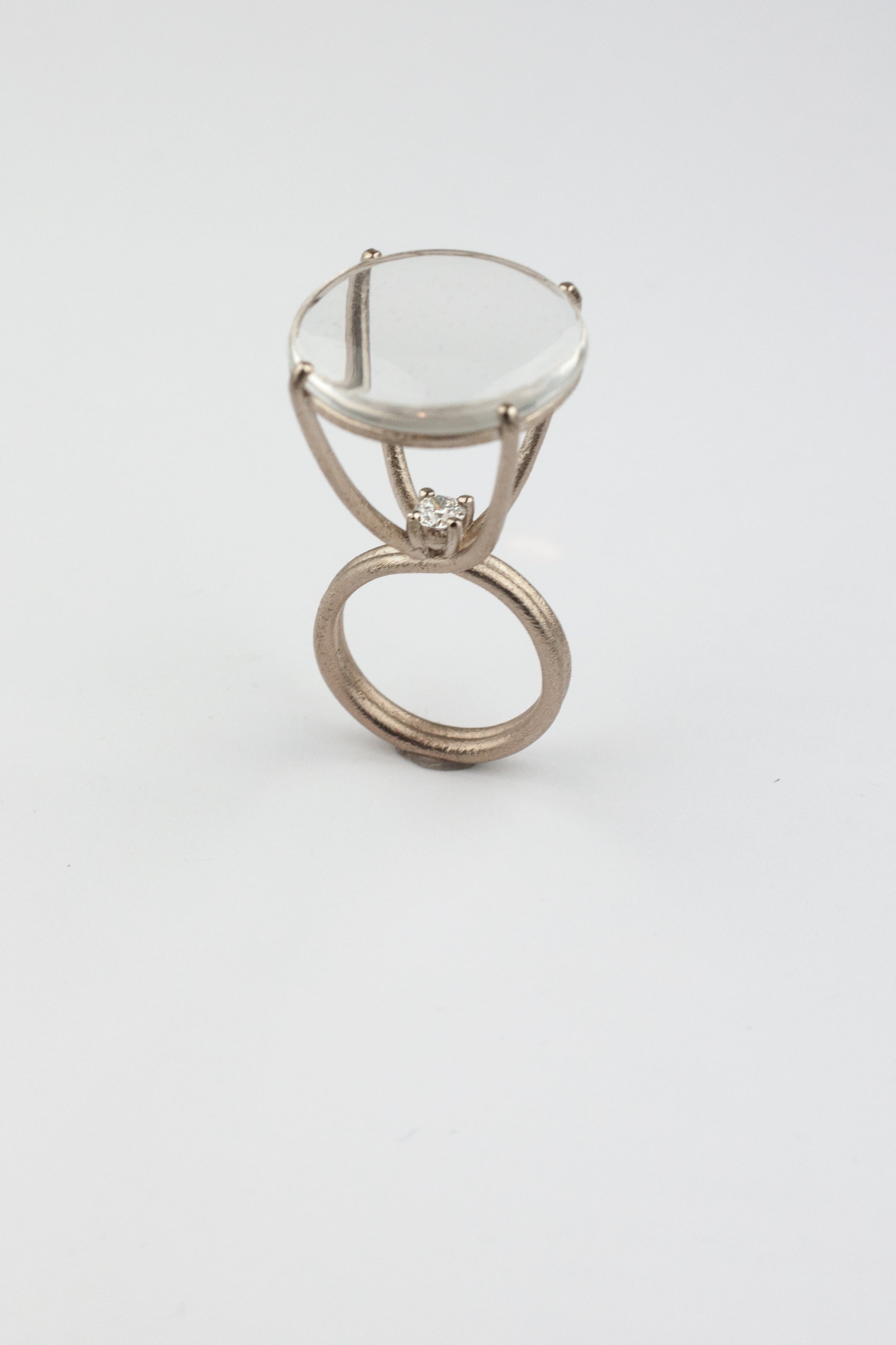 Ring Illusion image 5