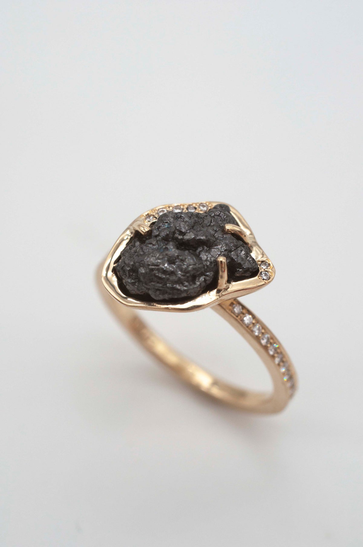 Ring Cosmic Dust - Vesta